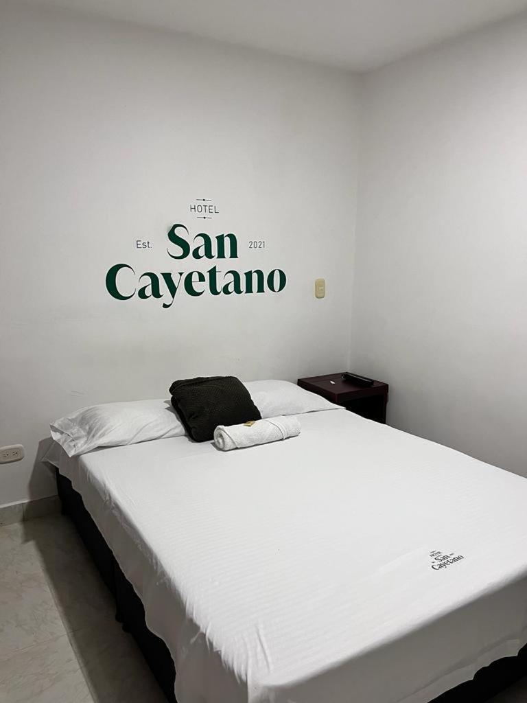 Hotel San Cayetano Ocaña Exterior foto